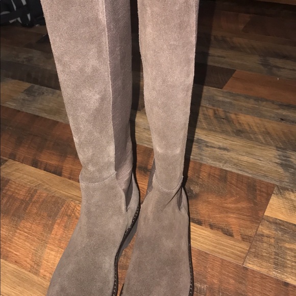NAALA BROWN BOOTS. - Picture 3 of 3